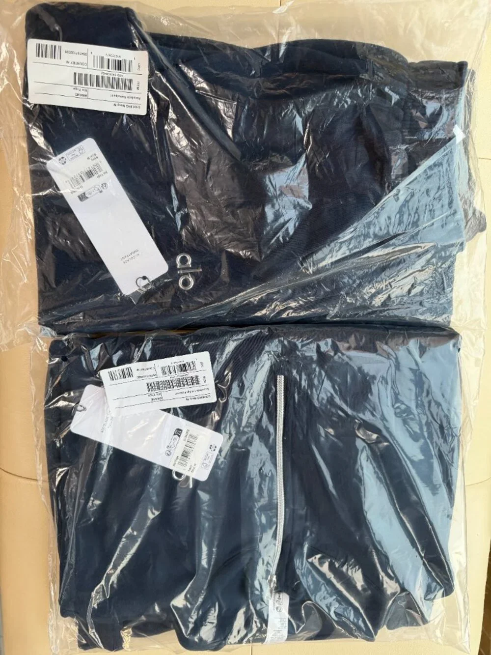 ALO Yoga brand new